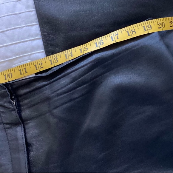 Newport News Leather Jean No Pockets Smooth Fit - Picture 6 of 10